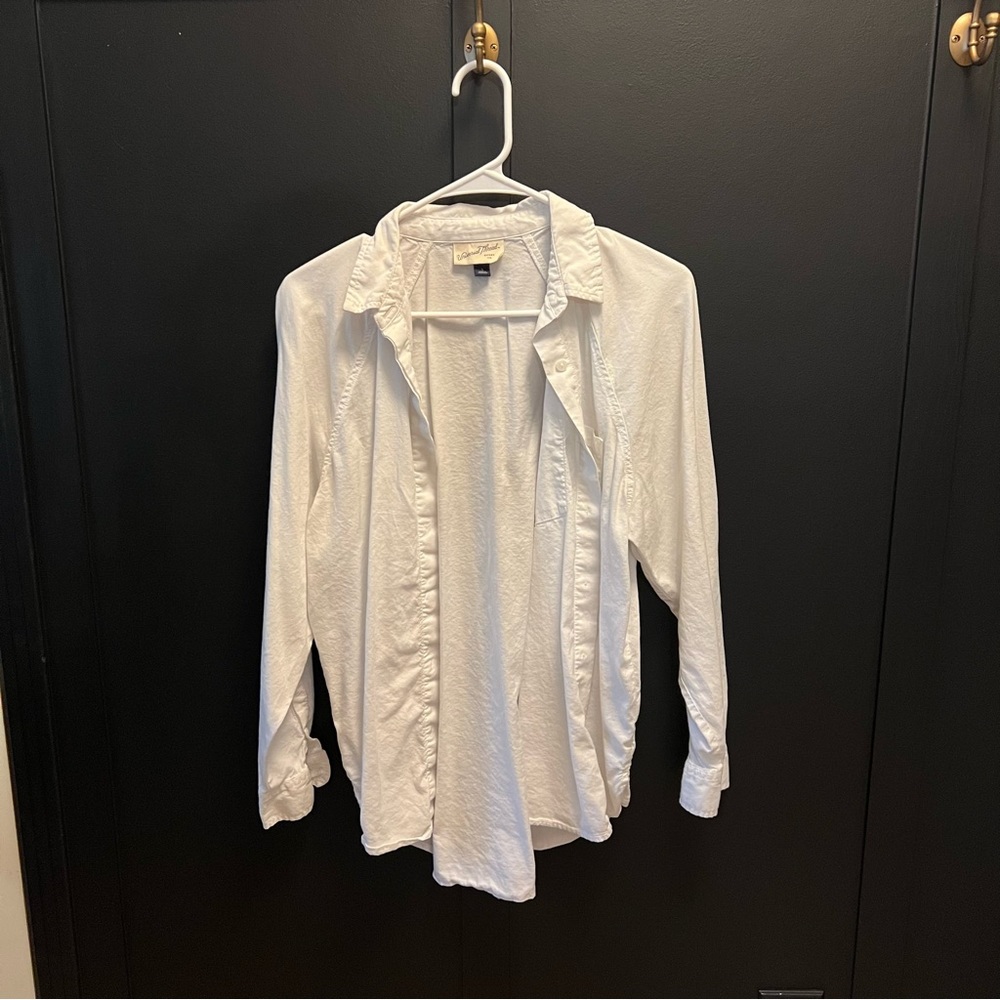 Universal thread white button down